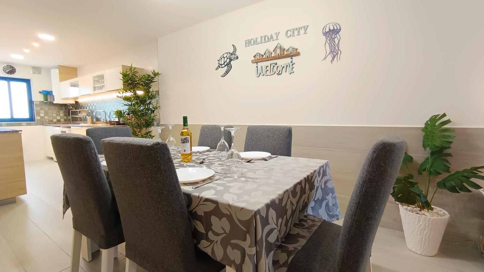 Holiday City Apartament *